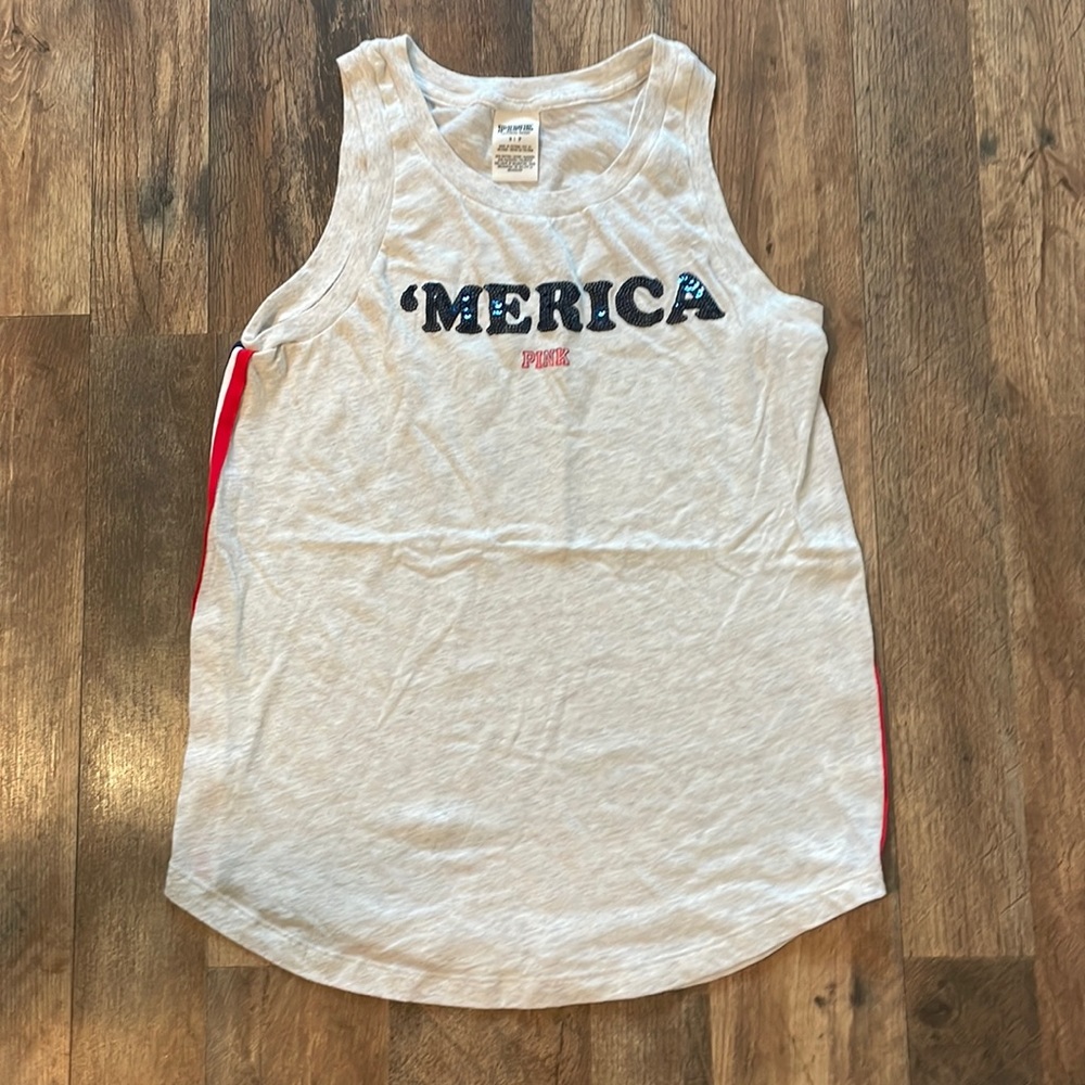 Pink Size Small Light Gray Merica Tank